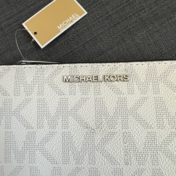 NWT MICHAEL KORS JET SET LARGE TOP ZIP CONTINENTAL WALLET - Picture 2 of 7